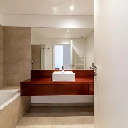 Guestready - With Stunning Rooftop Pool * Alges