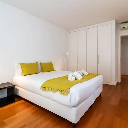 Apartment Guestready - With Stunning Rooftop Pool *